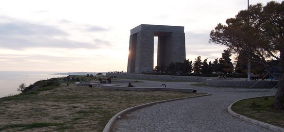 canakkale gecilmez
